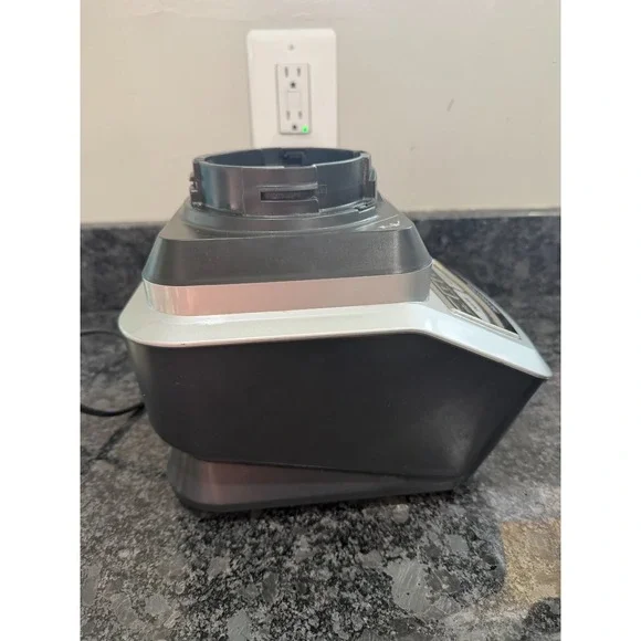 Ninja Professional Blender 1100W BL740 With 72oz Pitcher & Lid Tested - Picture 15 of 17